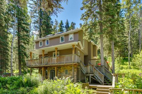 241 Mountain Lion Dr, Bragg Creek, AB, T0L0K0 | Card Image