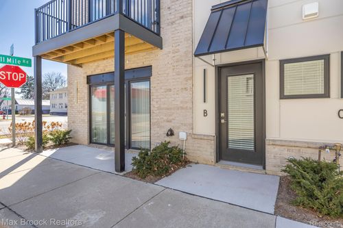 unit-b-105 N Laurel St, Royal Oak, MI, 48067-2785 | Card Image