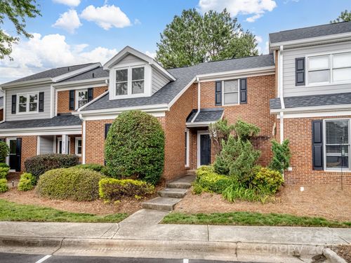 9121 Kings Canyon Dr, Charlotte, NC, 28210-7678 | Card Image