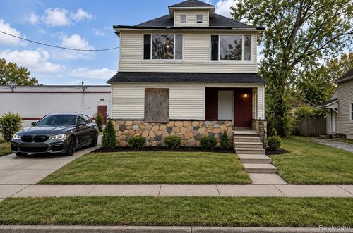 473 S Paddock St, Pontiac, MI, 48341-3031 | Card Image