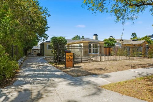 1772 Paloma St, Pasadena, CA, 91104-3916 | Card Image