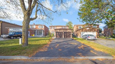 13 Stillwater Cres, House other with 3 bedrooms, 4 bathrooms and 6 parking in Brampton ON | Image 1