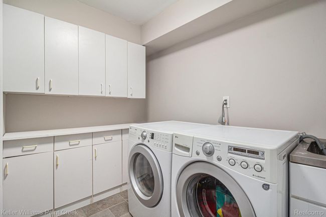 First Floor Laundry | Image 14
