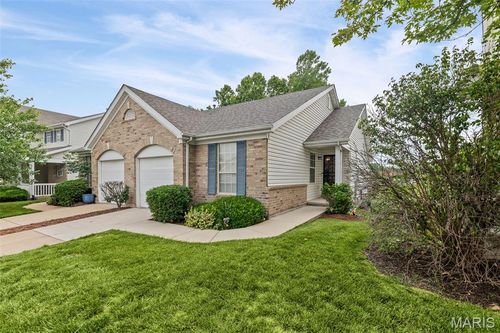73 Jost Villa Drive, Florissant, MO, 63034 | Card Image