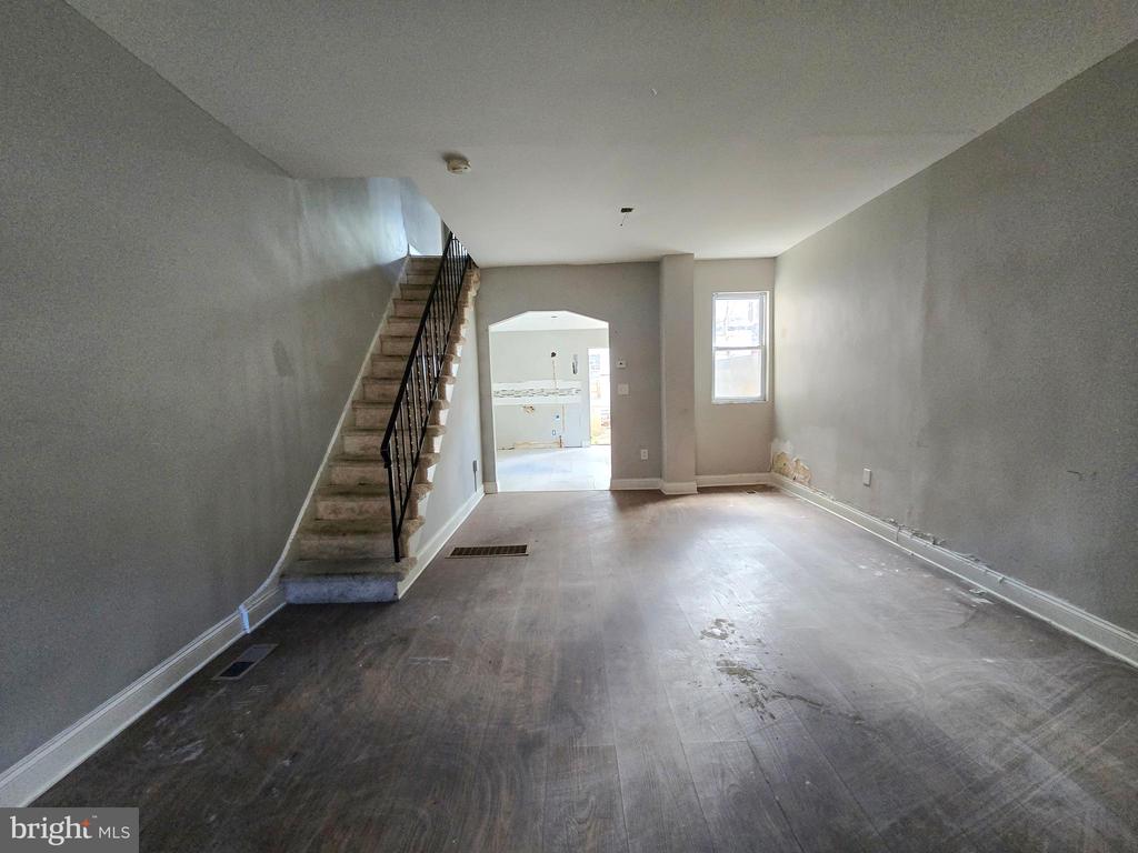 Residential in PHILADELPHIA 4