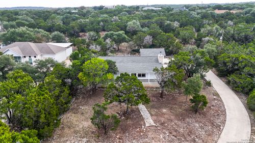 1400 Estate Dr, New Braunfels, TX, 78132-2223 | Card Image