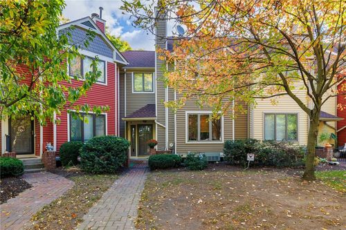 34 Cornhill Pl, Rochester, NY, 14608-2271 | Card Image
