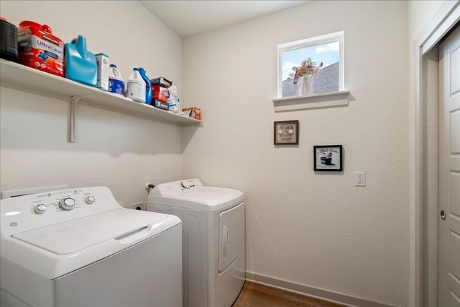 13705 Mc Arthur Dr, House other with 4 bedrooms, 3 bathrooms and 4 parking in Manor TX | Image 17