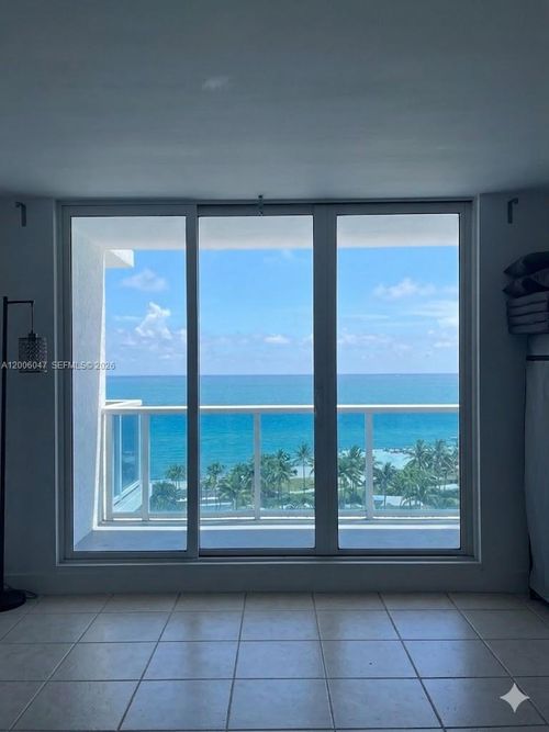 840-2301 Collins Ave, Miami Beach, FL, 33139-1629 | Card Image
