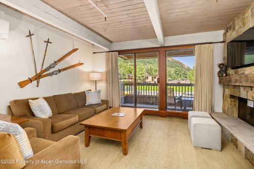 h202-610 S West End St, Aspen, CO, 81611-2142 | Card Image
