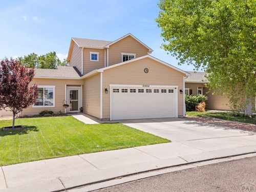 2004 Oneal Pl, Pueblo, CO, 81004-3880 | Card Image