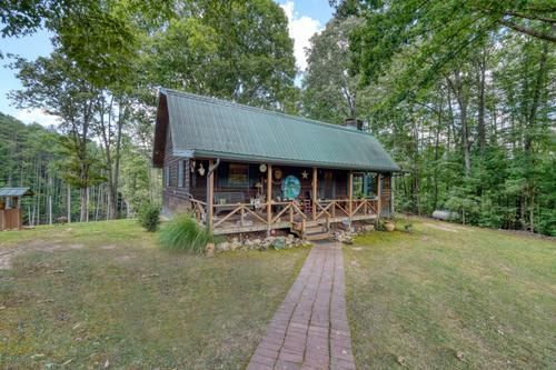 1026 Laurel Branch Rd, Hayesville, NC, 28904-5142 | Card Image