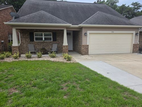 106 Arrowhead Way, Niceville, FL, 32578-1065 | Card Image