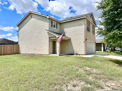 16403 Runaway Crown, House other with 3 bedrooms, 2 bathrooms and null parking in Selma TX | Image 2