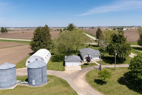 13546 N Showers Rd, ORANGEVILLE, IL, 61060-9648 | Card Image