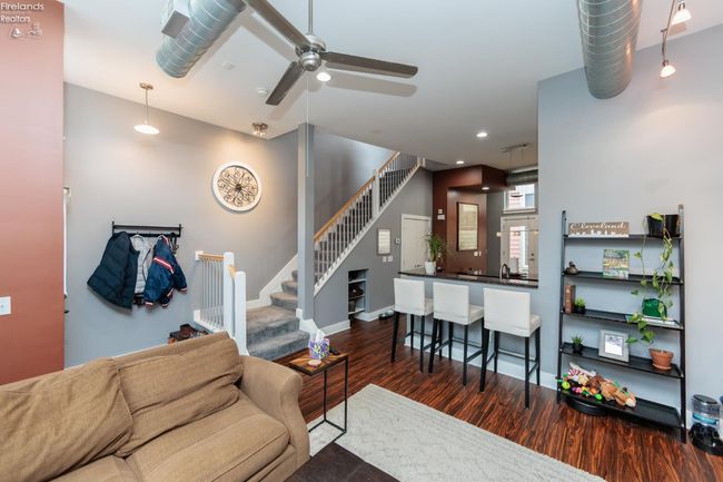 1402 Newman Ave, House other with 3 bedrooms, 3 bathrooms and null parking in Lakewood OH | Image 10