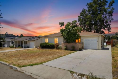 3522 Foursome Dr, La Mesa, CA, 91941-8053 | Card Image