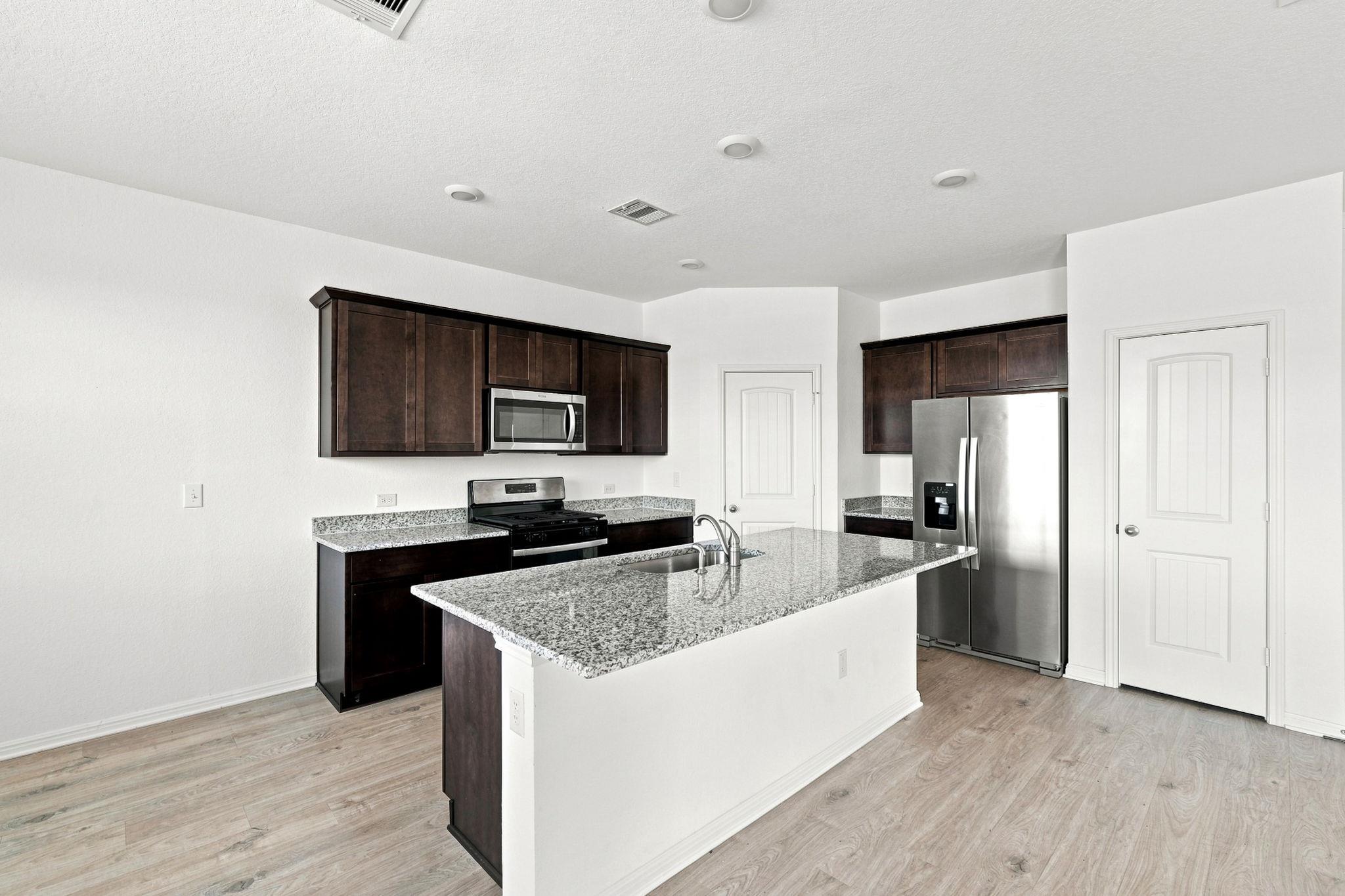 Residential Lease in Georgetown 3