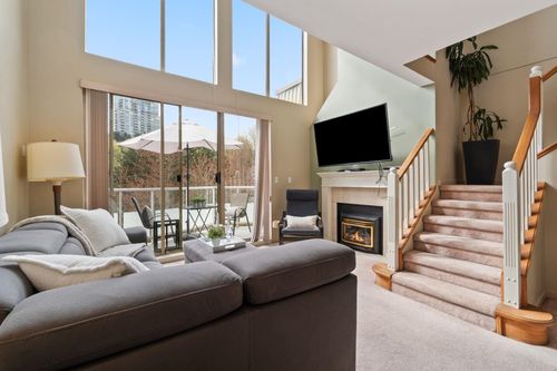 402-60 Richmond Street, New Westminster, BC, V3L5R7 | Card Image