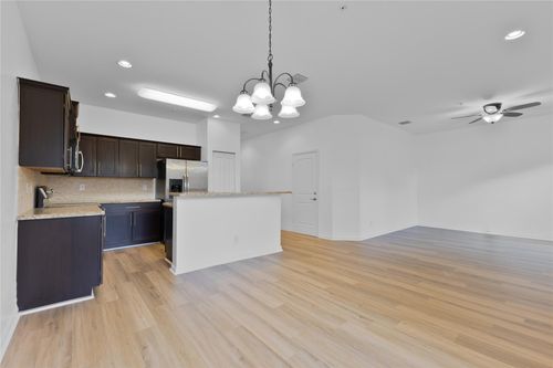 122-122 Sw 7th Ct, Pompano Beach, FL, 33060-8398 | Card Image