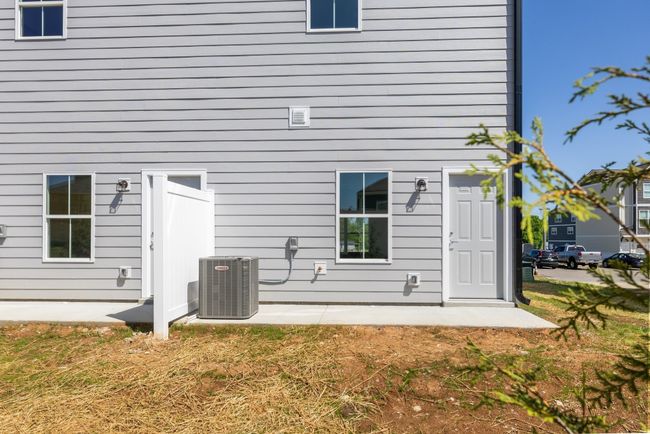 603 Harper Lndg, Townhouse with 3 bedrooms, 5 bathrooms and 1 parking in Chapel Hill TN | Image 25