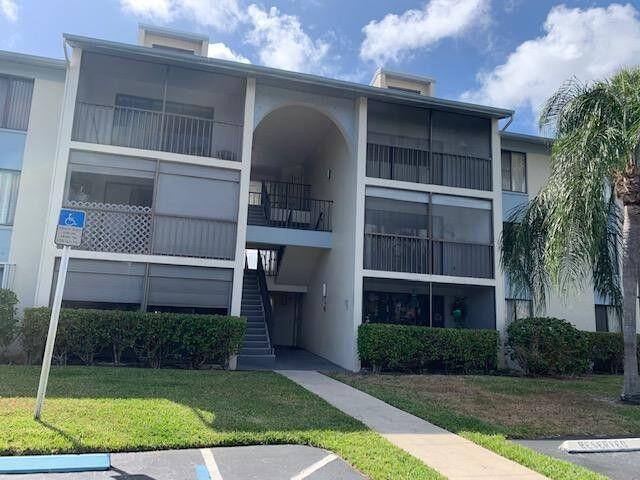 Residential Lease in West Palm Beach 3