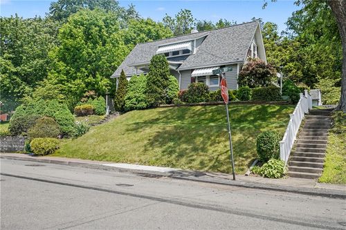 957 Orchard Avenue, City of Greensburg, PA, 15601 | Card Image