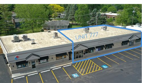 777 Algonquin Rd, Algonquin, IL, 60102-3007 | Card Image