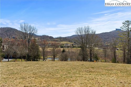 63 Meadow Knoll Court, Banner Elk, NC, 28604 | Card Image