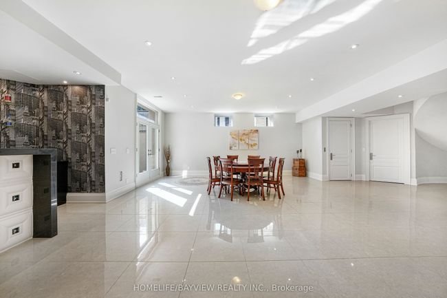 111 Hillview Rd, House other with 5 bedrooms, 8 bathrooms and 6 parking in Aurora ON | Image 35