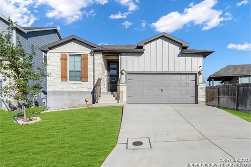 13223 Prospector Way, Saint Hedwig, TX, 78152-0108 | Card Image