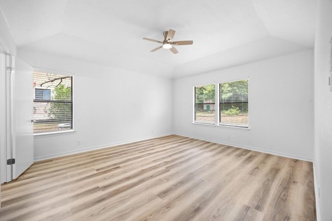 Primary Bedroom | Image 13