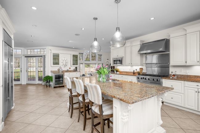 Kitchen | Image 11