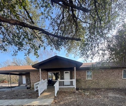 3062 Ranch Rd, Athens, TX, 75751-5928 | Card Image