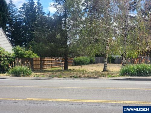 4762 Lancaster Dr Ne, Salem, OR, 97305 | Card Image