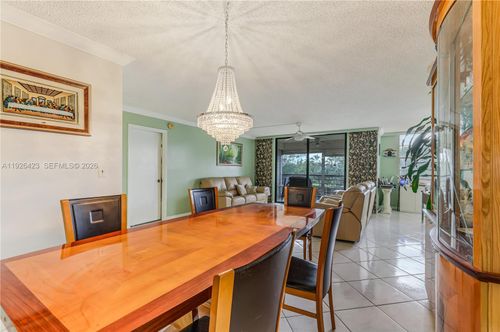 310-1100 Saint Charles Pl, PEMBROKE PINES, FL, 33026-3324 | Card Image