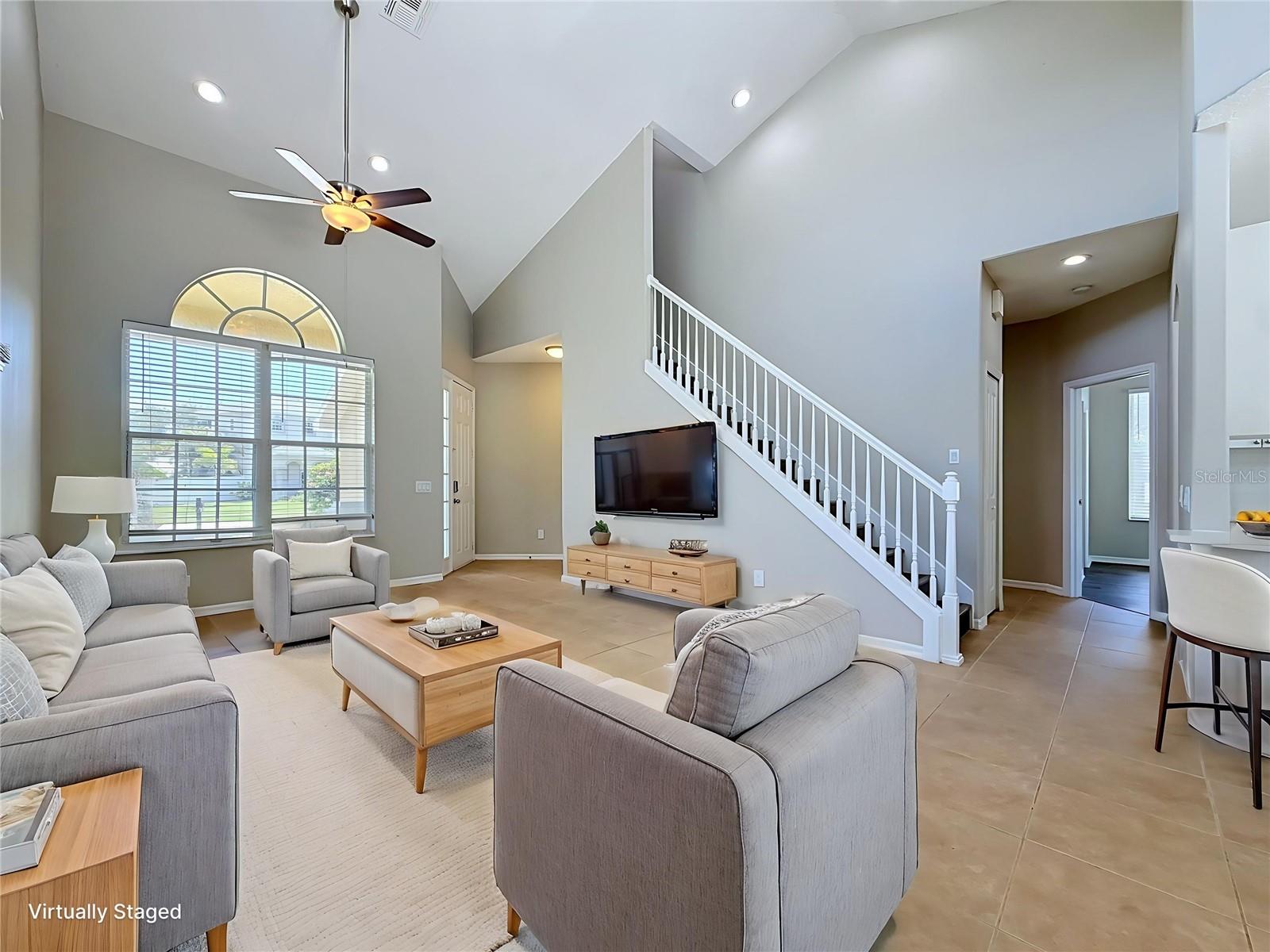Residential in TARPON SPRINGS 4