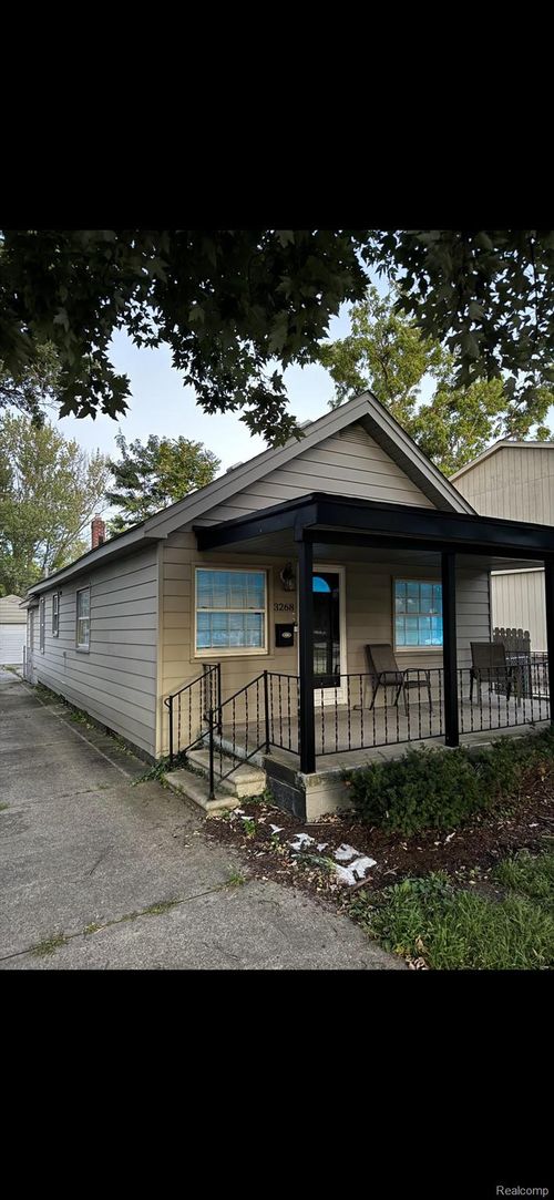 3268 Prairie Ave, Royal Oak, MI, 48073-6576 | Card Image