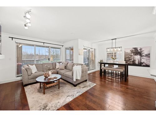 304-20110 Michaud Cres, Langley, BC, V3A4B1 | Card Image