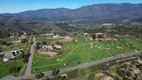 30638 Pauma Heights Rd, Valley Center, CA, 92082-4647 | Card Image