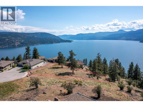 8984 Bayswater Pl, Vernon, BC, V1H2K9 | Card Image