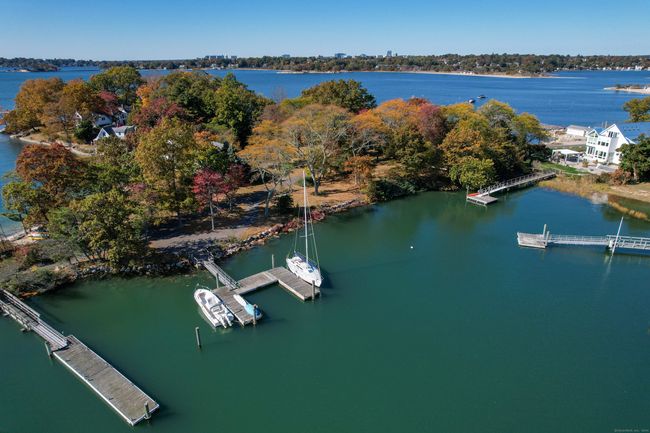 3 Pratt Is, House other with 6 bedrooms, 5 bathrooms and null parking in Darien CT | Image 8