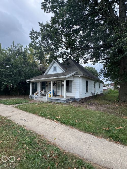 1535 8th Ave, Terre Haute, IN, 47804-3202 | Card Image