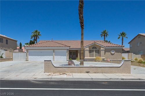 968 E Robindale Rd, Las Vegas, NV, 89123-1317 | Card Image