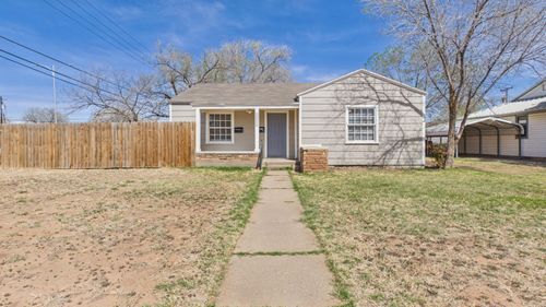 apt-frnt-2430 31st St, Lubbock, TX, 79411-1646 | Card Image