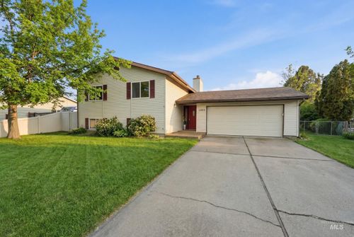 3589 S Minuteman Way, Boise, ID, 83706 | Card Image