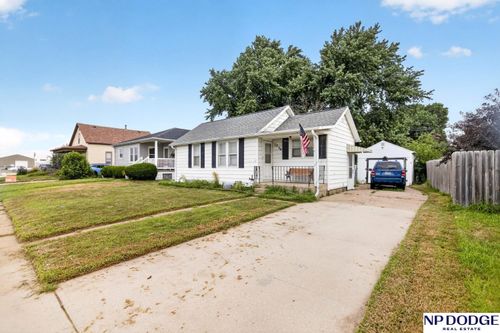 1236 E Cuming St, Fremont, NE, 68025-5758 | Card Image