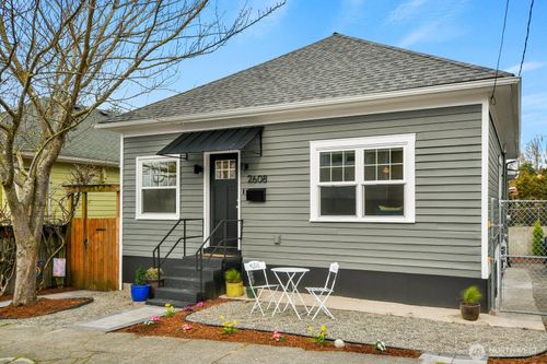 2608 S Grand St, Seattle, WA, 98144-4732 | Card Image