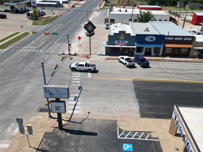 103 W Main St, Home with 0 bedrooms, 0 bathrooms and null parking in Bronte TX | Image 21
