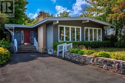 34 Cowan Ave, St. John's, NL, A1E3N7 | Card Image